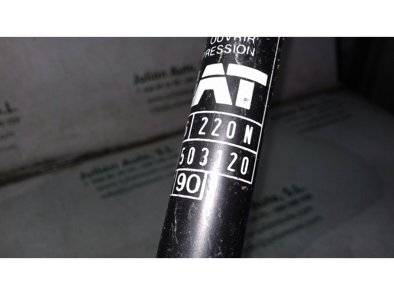 Recambio de amortiguadores maletero / porton para seat ibiza crono referencia OEM IAM X039503120 128066 220N