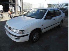 nissan primera berlina (p11) del año 1997