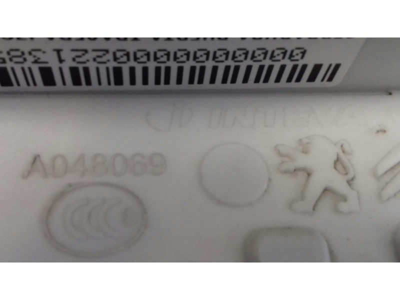 Recambio de cerradura puerta trasera izquierda para citroen c-elysée exclusive referencia OEM IAM A048069 6 PINES ELECTRICA