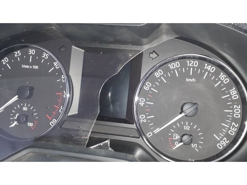 Recambio de cuadro instrumentos para skoda octavia lim. (5e3) ambition referencia OEM IAM 5E0920741 A2C87375200 VDO