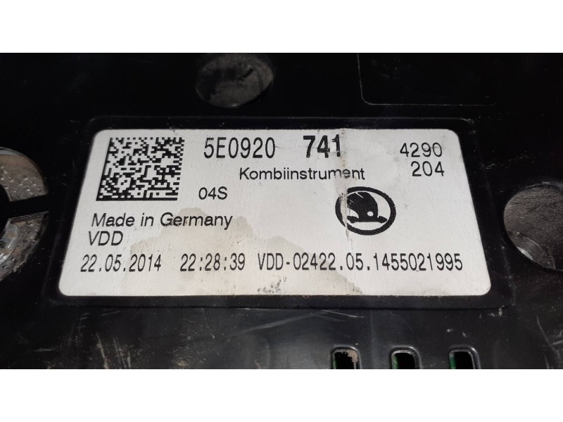 Recambio de cuadro instrumentos para skoda octavia lim. (5e3) ambition referencia OEM IAM 5E0920741 A2C87375200 VDO