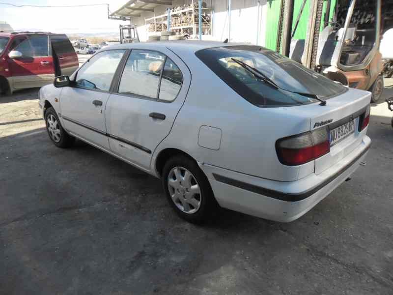 nissan primera berlina (p11) del año 1997