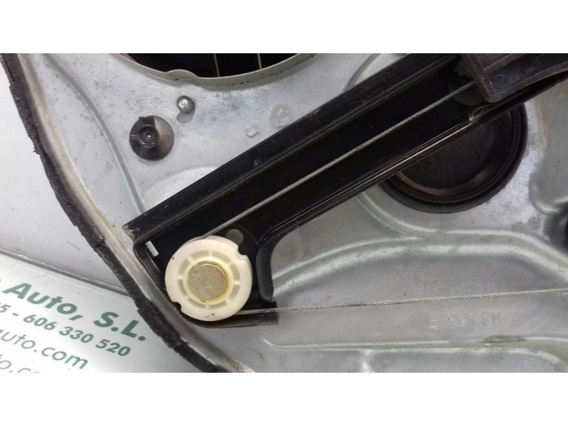 Recambio de elevalunas trasero derecho para volkswagen golf iv berlina (1j1) conceptline referencia OEM IAM 1J4839755C 119694104