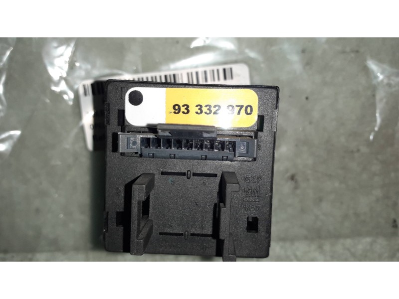 Recambio de warning para opel meriva 1.7 16v cdti cat referencia OEM IAM 93332970  