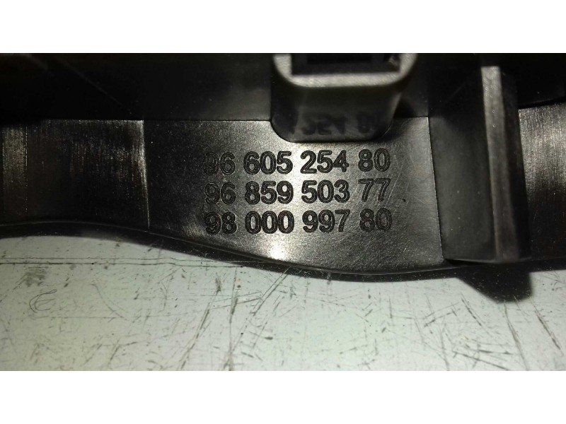 Recambio de maneta interior delantera izquierda para citroen c-elysée exclusive referencia OEM IAM 9660525480 9685950377 9800099