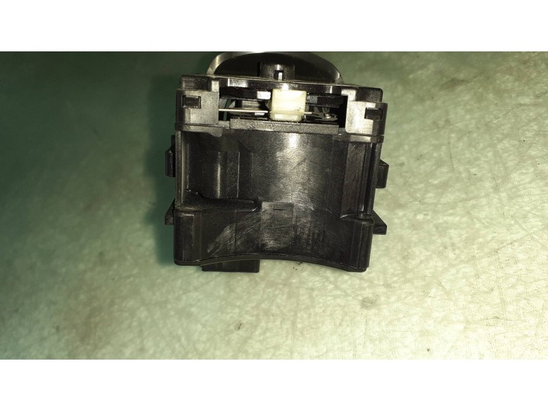 Recambio de mando intermitentes para opel astra j lim. cosmo referencia OEM IAM 13303268  CONECTOR 12 PINES