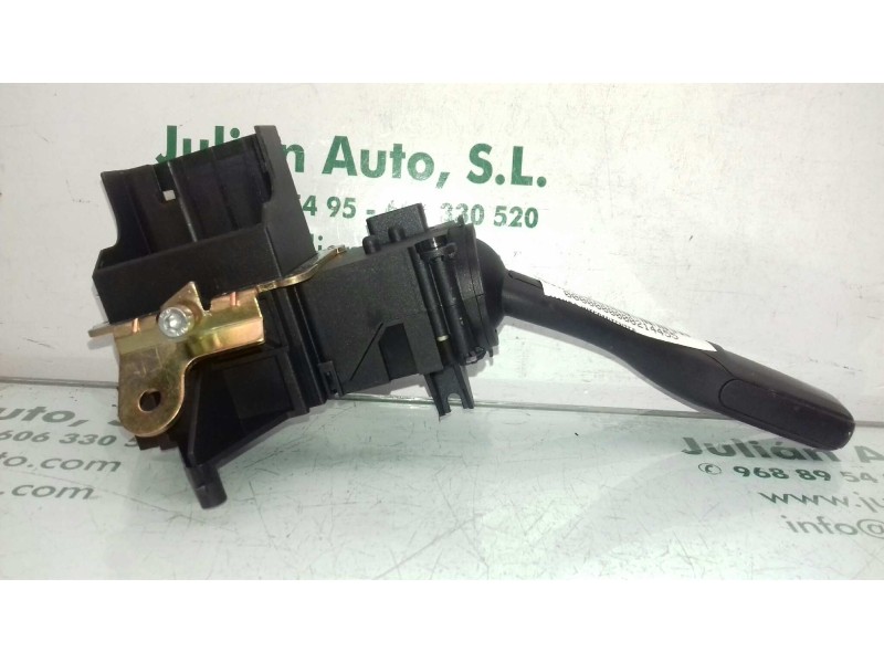 Recambio de mando intermitentes para audi a4 berlina (8e) 1.9 tdi (96kw) referencia OEM IAM 8E0953513A  