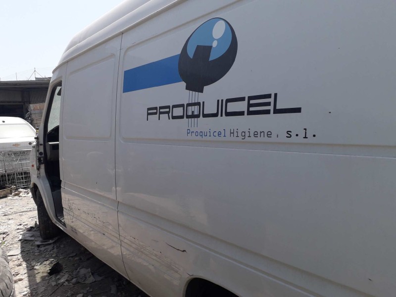 volkswagen lt caja cerrada / combi (mod. 1997) del año 2001