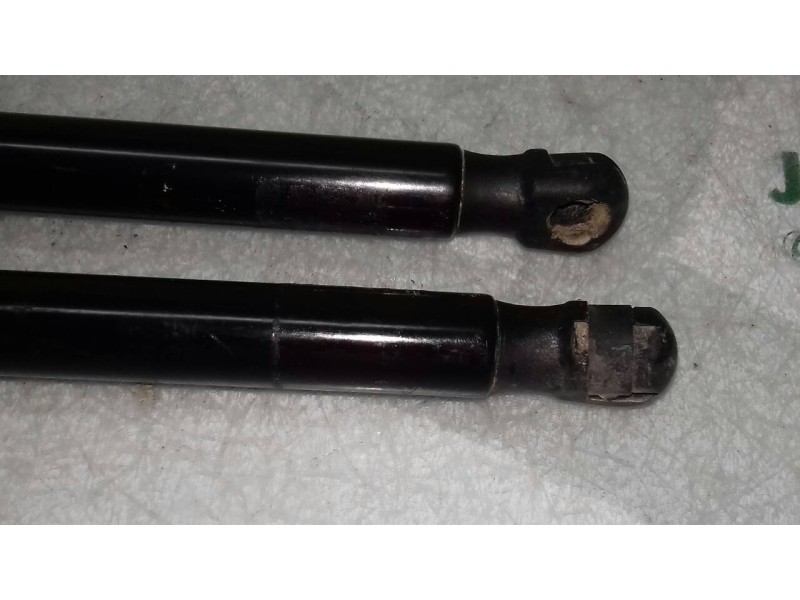 Recambio de amortiguadores maletero / porton para audi a1 (8x) attraction referencia OEM IAM 8X482755201S  0540N