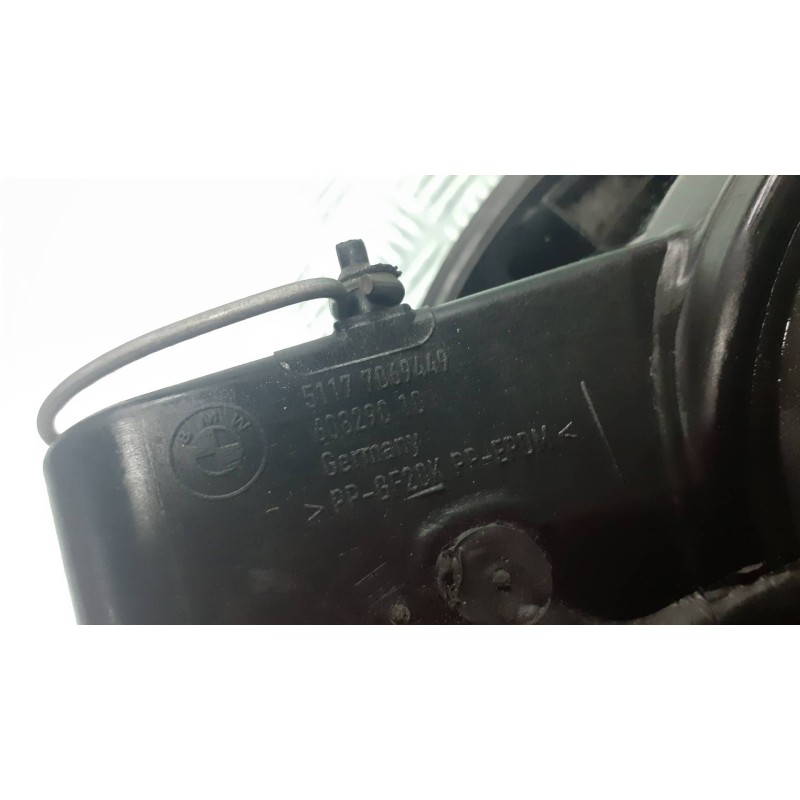 Recambio de tapa exterior combustible para bmw serie 1 berlina (e81/e87) 118i referencia OEM IAM 7069449  60829010