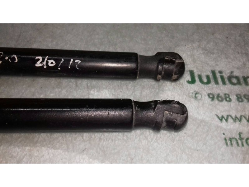 Recambio de amortiguadores maletero / porton para volkswagen touran (1t1) advance referencia OEM IAM 1T0827550C  0770N