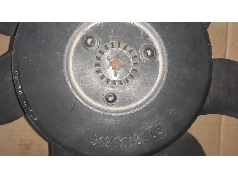 Recambio de electroventilador para ford focus berlina (cap) ambiente (d) referencia OEM IAM 3136613305  1137328148
