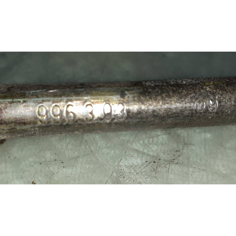 Recambio de bieleta estabilizadora trasera derecha para porsche 911 (typ 996) referencia OEM IAM 0160002063009  