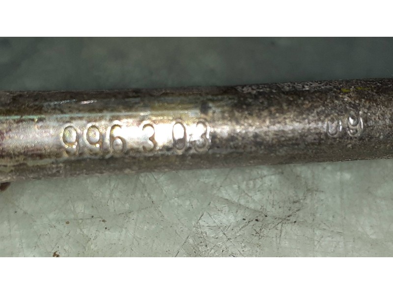 Recambio de bieleta estabilizadora trasera derecha para porsche 911 (typ 996) referencia OEM IAM 0160002063009  