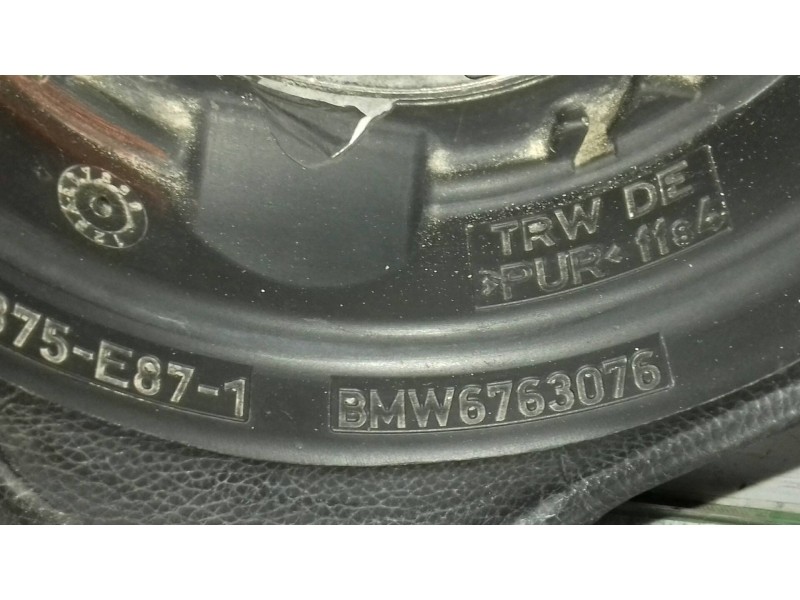 Recambio de volante para bmw serie 1 berlina (e81/e87) 118d referencia OEM IAM 6763076  GOMA