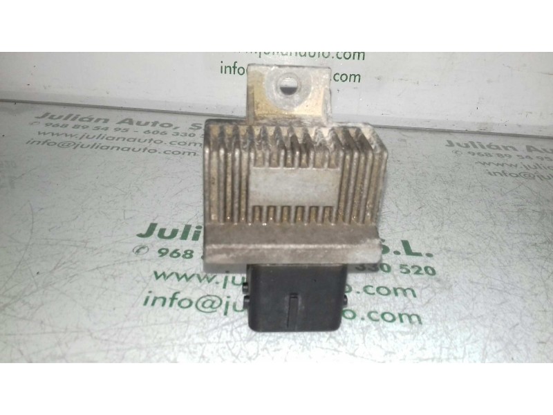 Recambio de caja precalentamiento para peugeot 207 premium referencia OEM IAM 1777  3 + 1 + 3 PINES