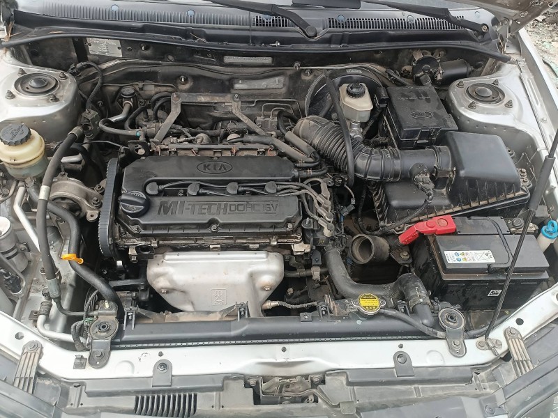 kia shuma ii del año 2002