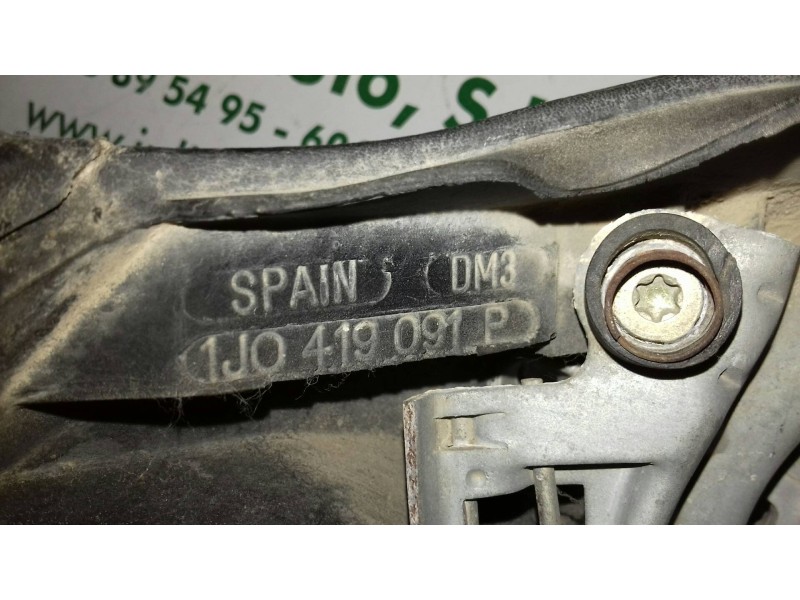 Recambio de volante para volkswagen passat berlina (3b2) comfortline referencia OEM IAM 1J0419091P  PIEL