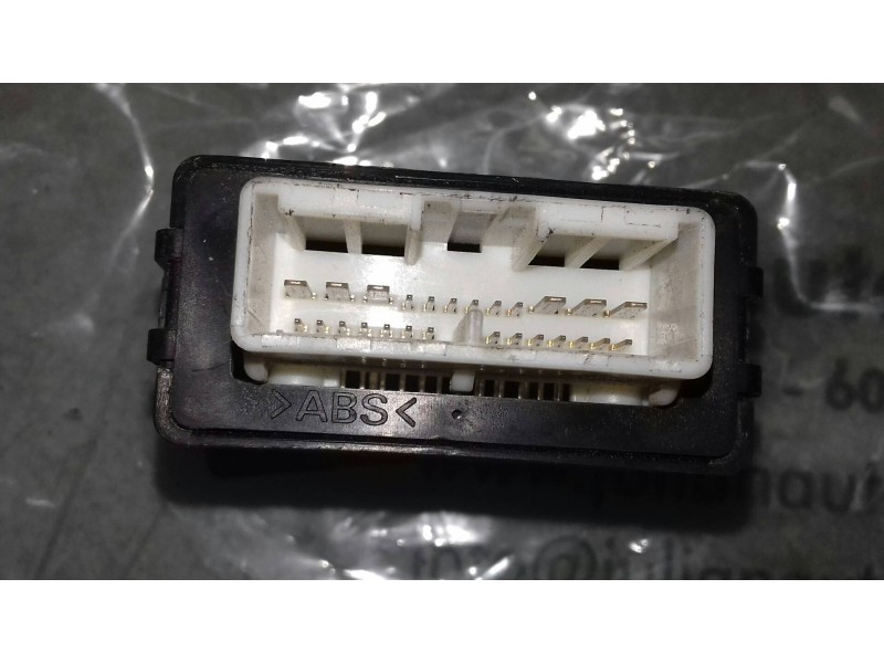 Recambio de modulo electronico para toyota prius (nhw30) plug-in hybrid advance referencia OEM IAM 8594047020 4230001111 DENSO