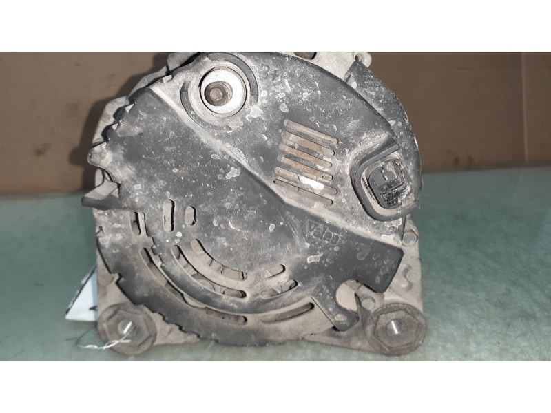 Recambio de alternador para renault kangoo (f/kc0) rt referencia OEM IAM SG12B038 VALEO 