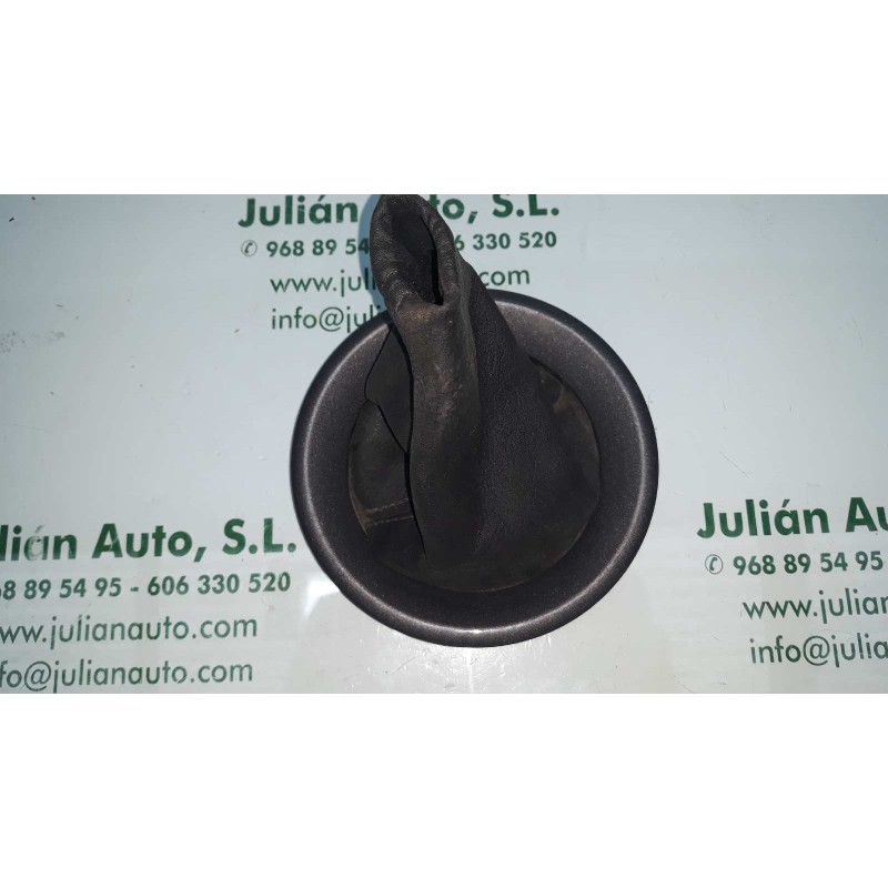 Recambio de guarnecidos palanca cambio para citroen c4 grand picasso exclusive referencia OEM IAM 96609528ZD 96609527YW 96609529