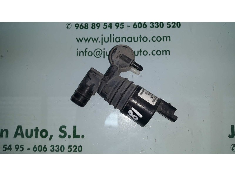 Recambio de bomba limpia para peugeot 407 sw sr confort referencia OEM IAM 9643447980  