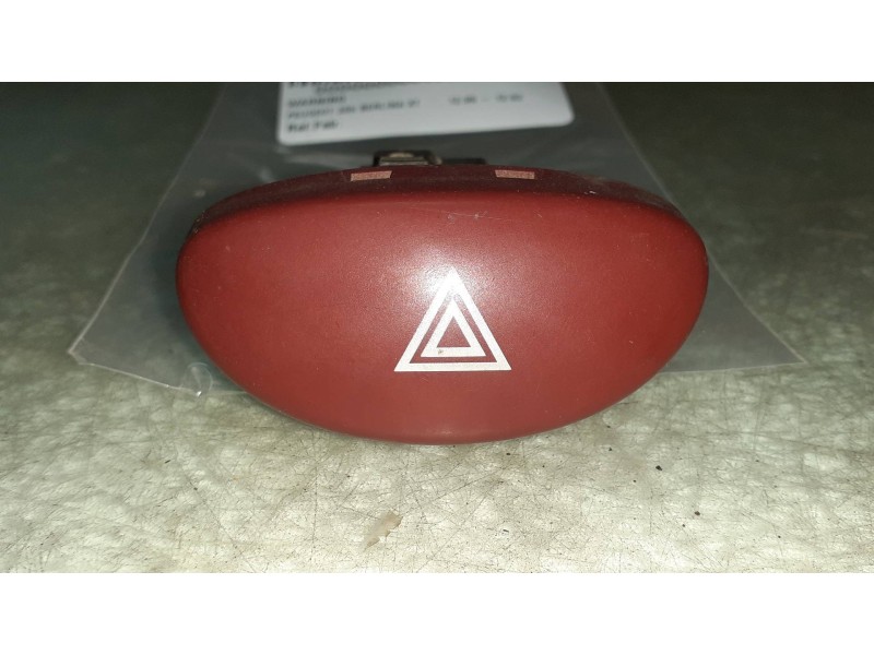 Recambio de warning para peugeot 206 berlina xt referencia OEM IAM   