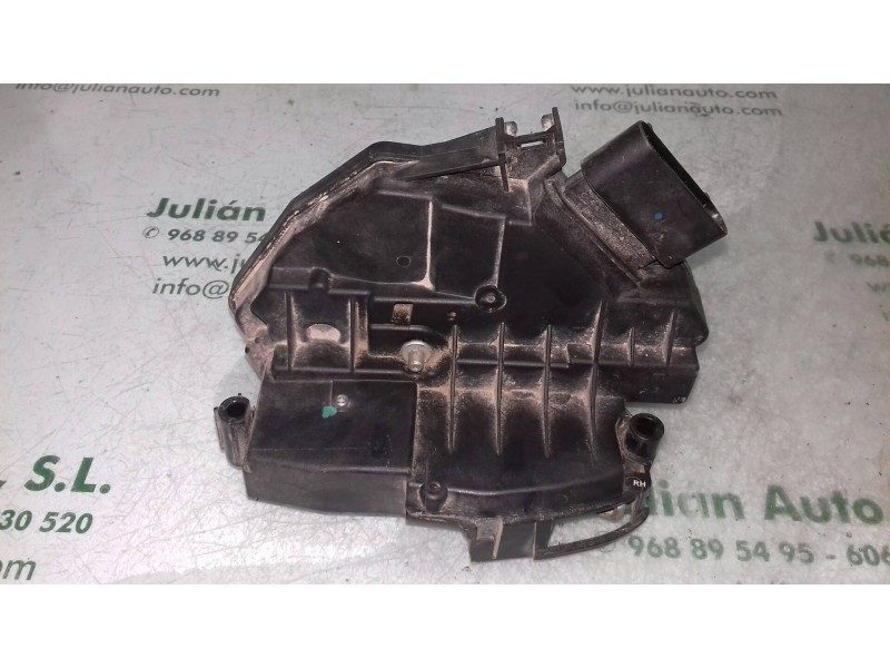 Recambio de cerradura puerta delantera derecha para ford focus lim. (cb8) ambiente referencia OEM IAM BM5AA21812BC  