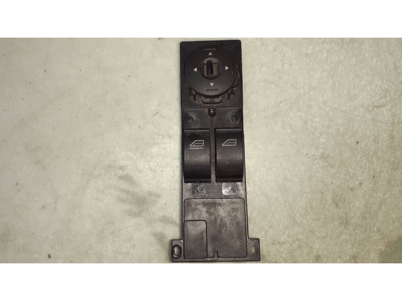 Recambio de mando elevalunas delantero izquierdo para ford focus berlina (cap) ambiente (d) referencia OEM IAM 3M5T14529CF  0316