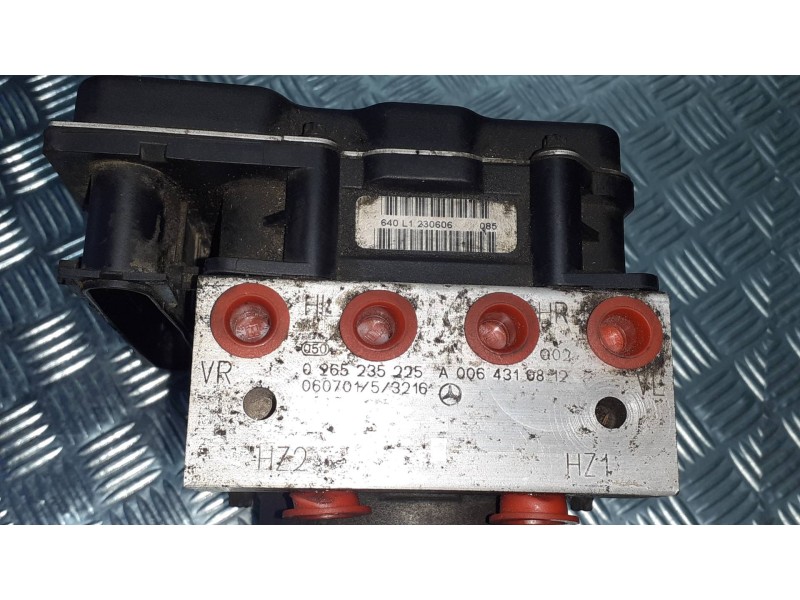 Recambio de abs para mercedes-benz clase b (w245) 180 cdi (245.207) referencia OEM IAM A0064310812 0265235225 0265950618