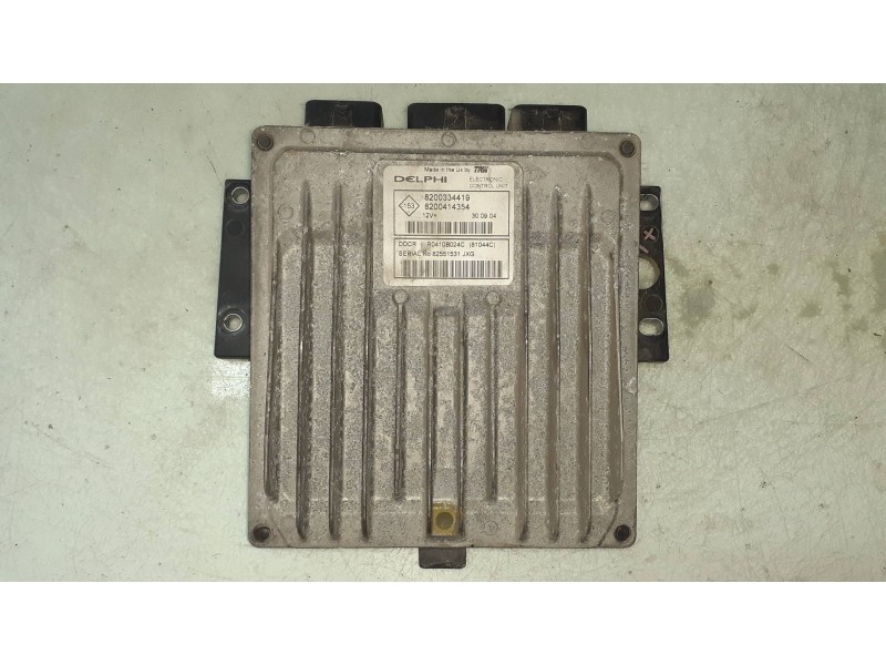 Recambio de centralita motor uce para renault scenic ii confort authentique referencia OEM IAM 8200334419  8200414354