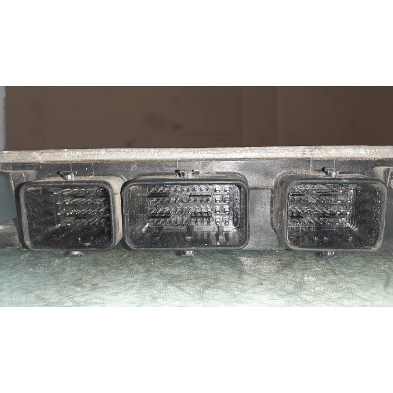 Recambio de centralita motor uce para renault scenic ii confort authentique referencia OEM IAM 8200334419  8200414354