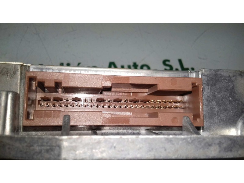 Recambio de centralita airbag para opel corsa c club referencia OEM IAM 24439954 327963935 TEMIC