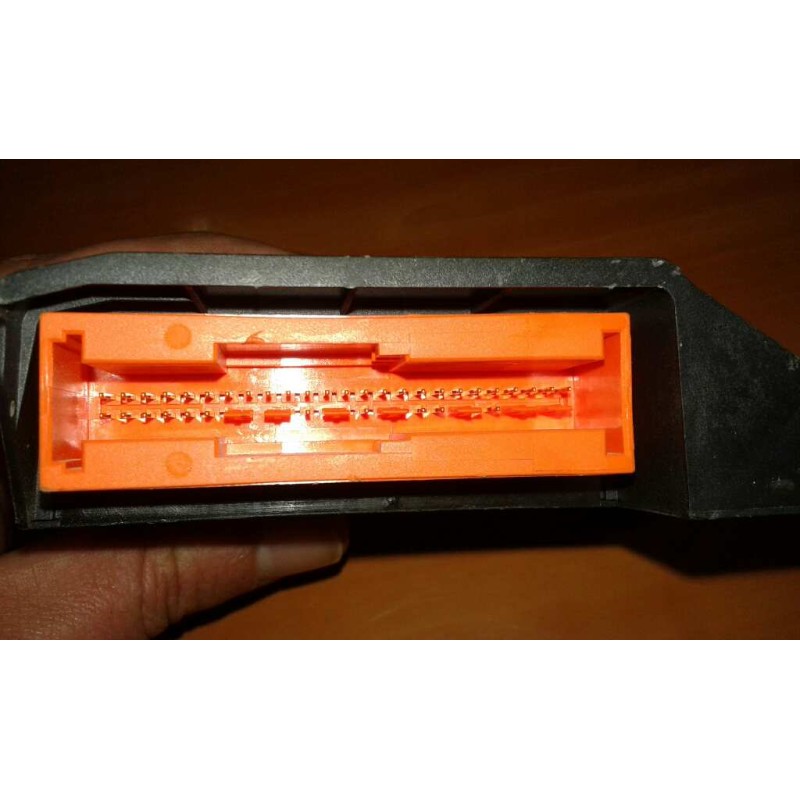 Recambio de centralita airbag para dacia sandero ambiance referencia OEM IAM 8201002829 284048-02003 