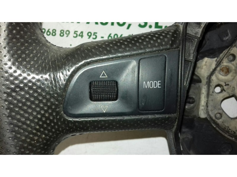 Recambio de volante para audi a4 berlina (8e) 2.0 tdi 16v (103kw) referencia OEM IAM 8P0419091BL  PIEL