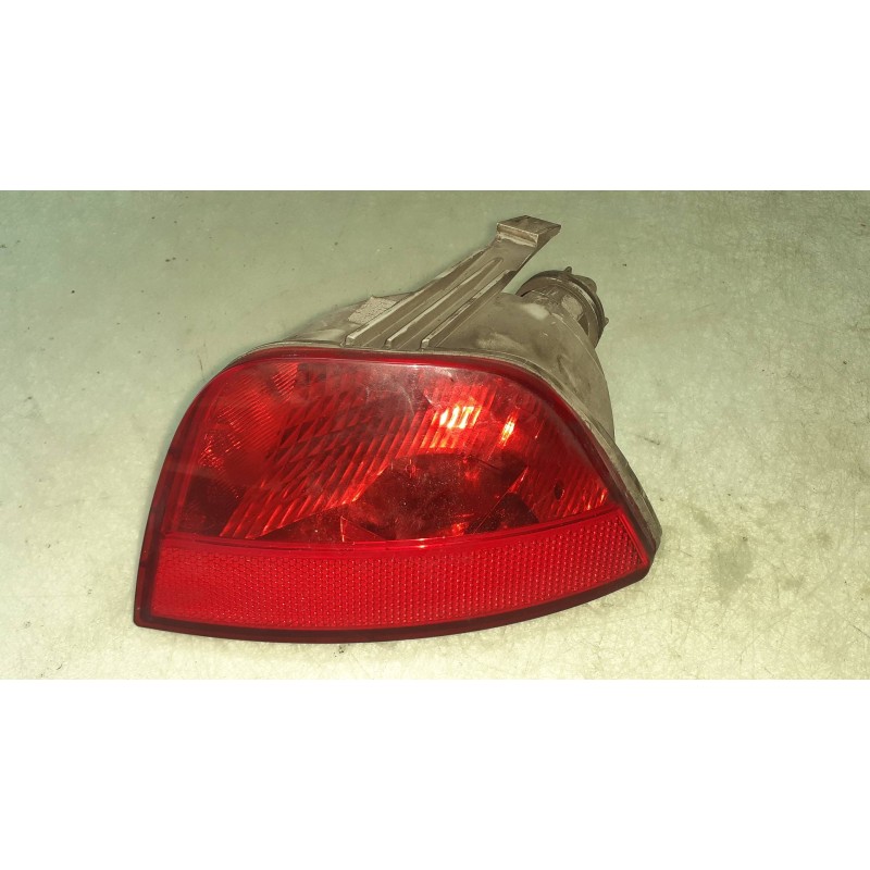 Recambio de faro antiniebla trasero izquierdo para ford focus berlina (cap) ambiente (d) referencia OEM IAM 5M5115501AA  0374D