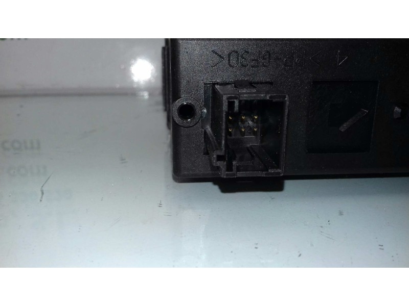 Recambio de motor elevalunas delantero derecho para citroen c4 picasso exclusive referencia OEM IAM 9674032680 440804 400962F