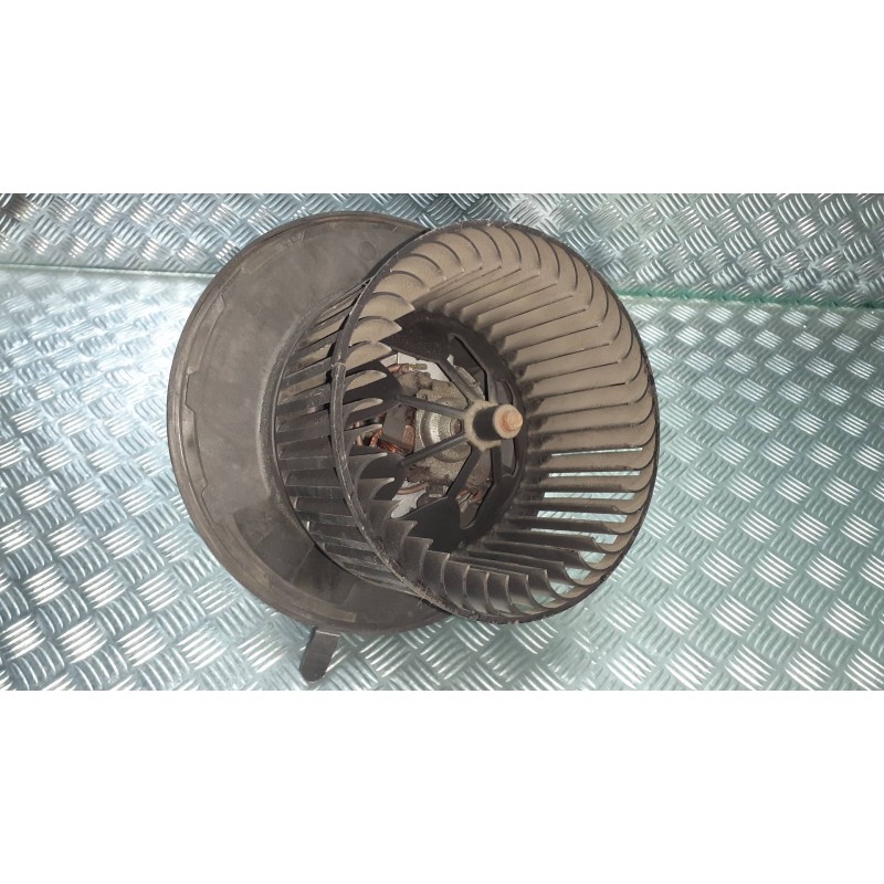 Recambio de ventilador calefaccion para mercedes-benz clase b (w245) 180 cdi (245.207) referencia OEM IAM A1698200642 982485P VA