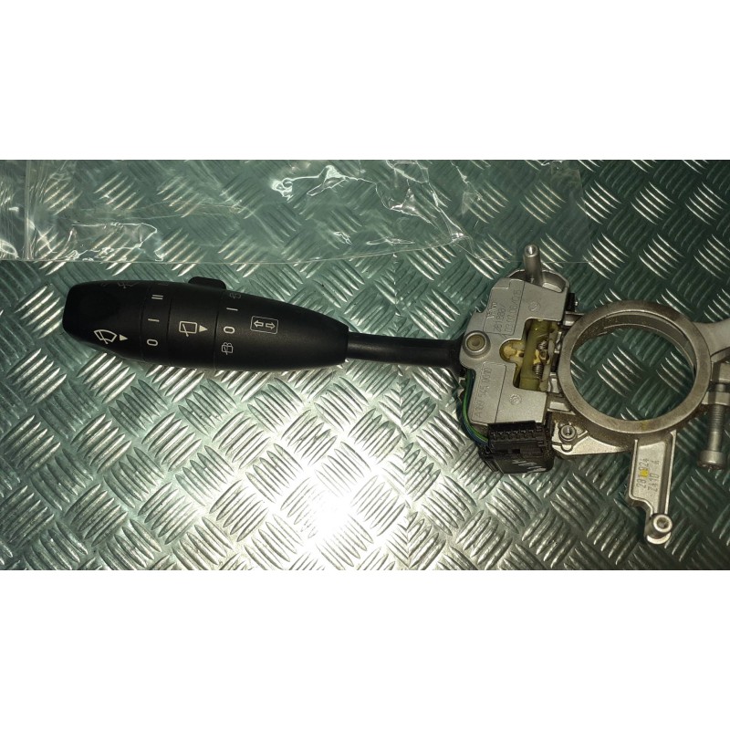 Recambio de mando limpia para mercedes-benz clase b (w245) 180 cdi (245.207) referencia OEM IAM A1695450010 281888 VALEO