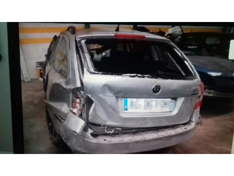 skoda octavia combi (1z5) del año 2009