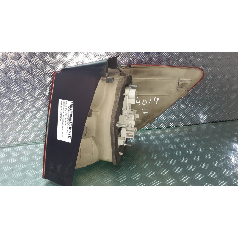 Recambio de piloto trasero izquierdo para mercedes-benz clase b (w245) 180 cdi (245.207) referencia OEM IAM A1698202564 EXT 