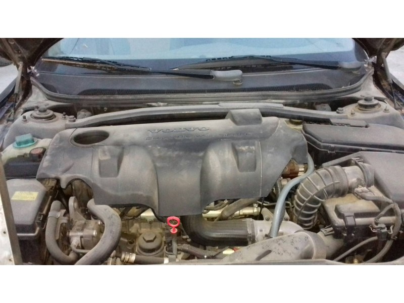 volvo s60 berlina del año 2001