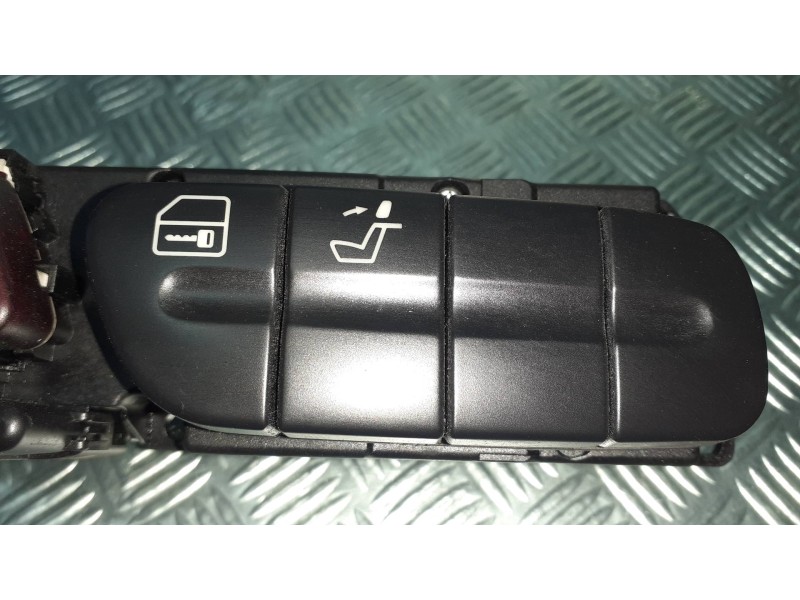 Recambio de warning para mercedes-benz clase c (w203) berlina 220 cdi (203.006) referencia OEM IAM 2038215679  3306010400