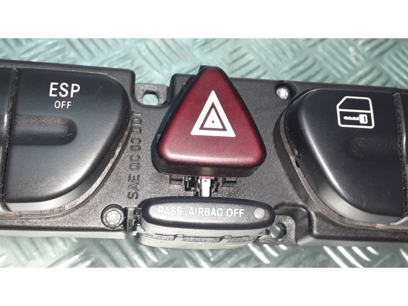 Recambio de warning para mercedes-benz clase c (w203) berlina 220 cdi (203.006) referencia OEM IAM 2038215679  3306010400