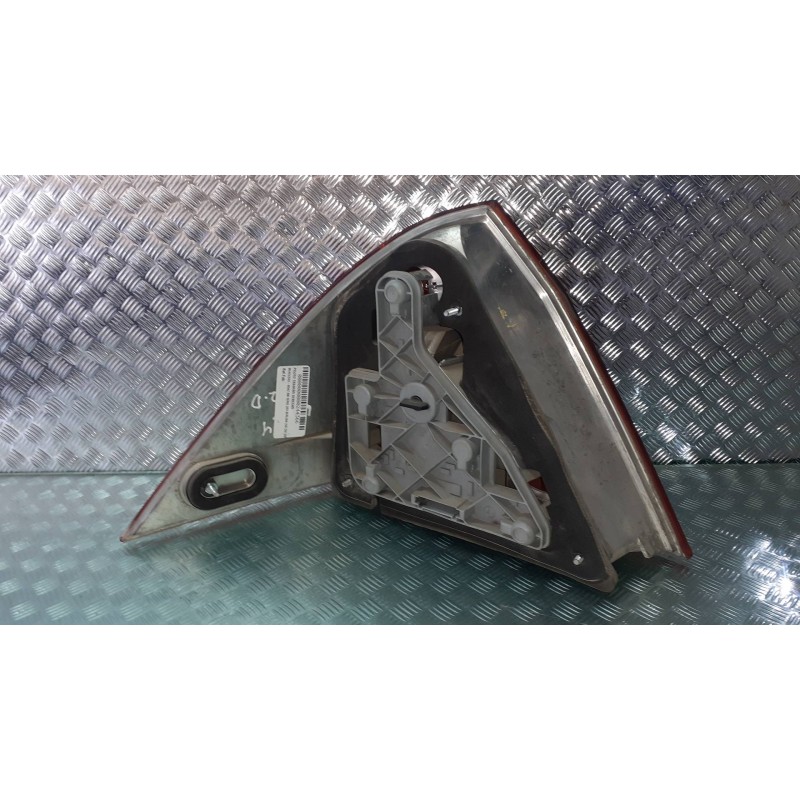 Recambio de piloto trasero derecho para mercedes-benz clase c (w203) berlina 220 cdi (203.006) referencia OEM IAM   