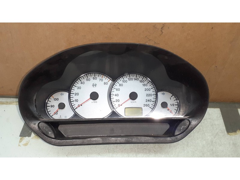 Recambio de cuadro instrumentos para alfa romeo 166 2.5 v6 24v referencia OEM IAM 6028479906 156021019 