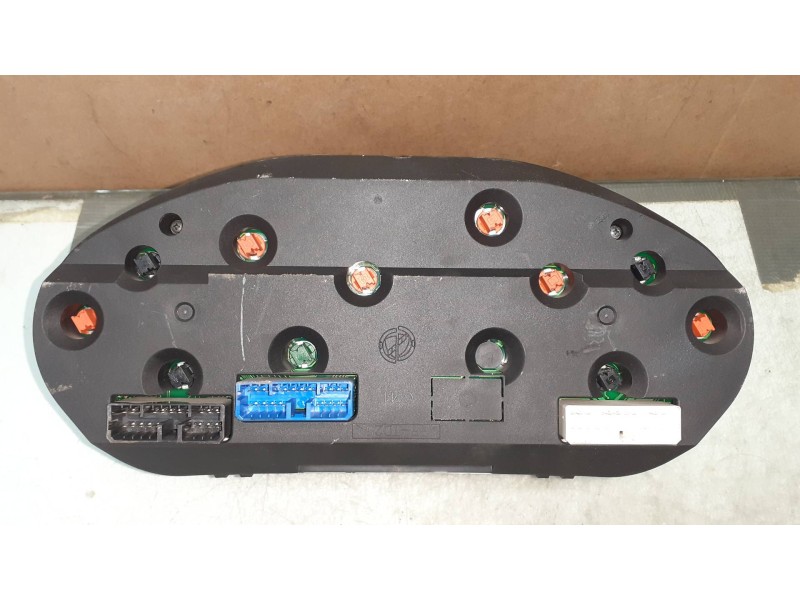 Recambio de cuadro instrumentos para alfa romeo 166 2.5 v6 24v referencia OEM IAM 6028479906 156021019 