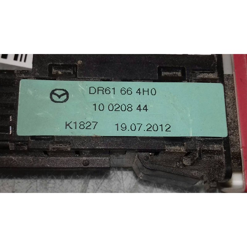 Recambio de warning para mazda 2 lim. (de) 1.3 style (5-ptas.) (55kw) referencia OEM IAM DR61664H0 10020844 