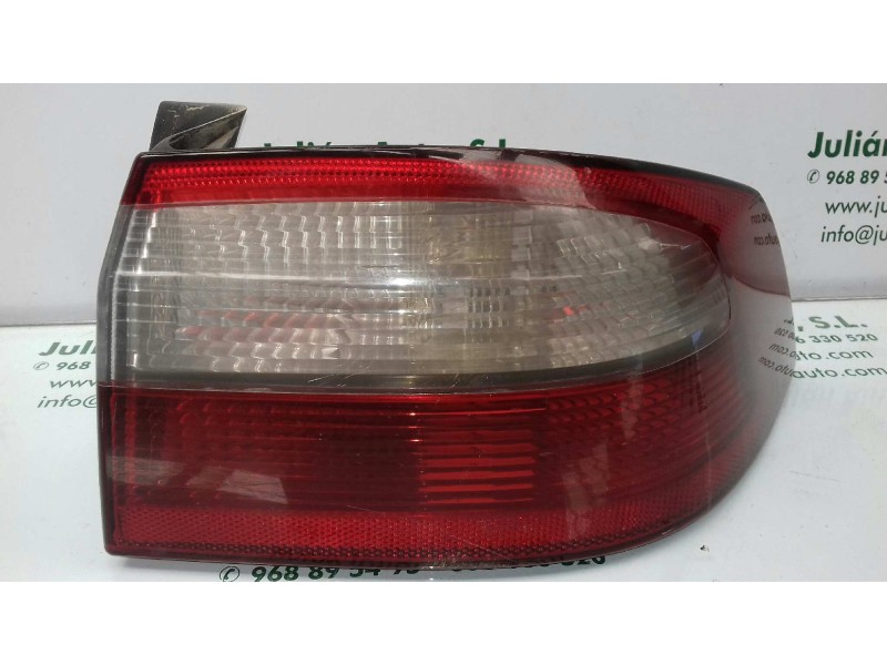 Recambio de piloto trasero derecho para renault laguna ii (bg0) authentique referencia OEM IAM 8200002474 2345 VALEO