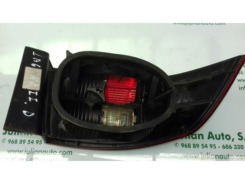 Recambio de piloto trasero derecho para renault laguna ii (bg0) authentique referencia OEM IAM 8200002474 2345 VALEO